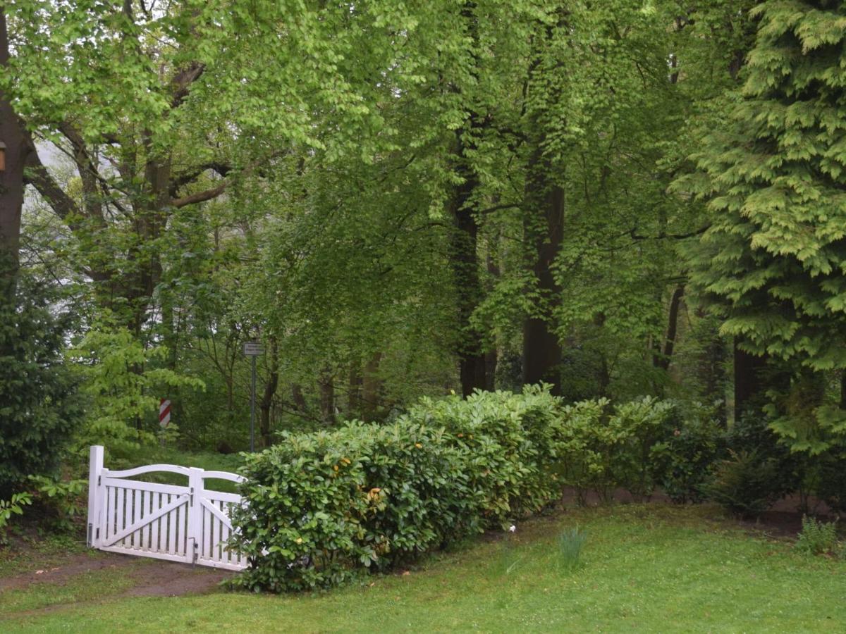 Flat In Eutin On The Kleiner Eutiner See Lake Bagian luar foto