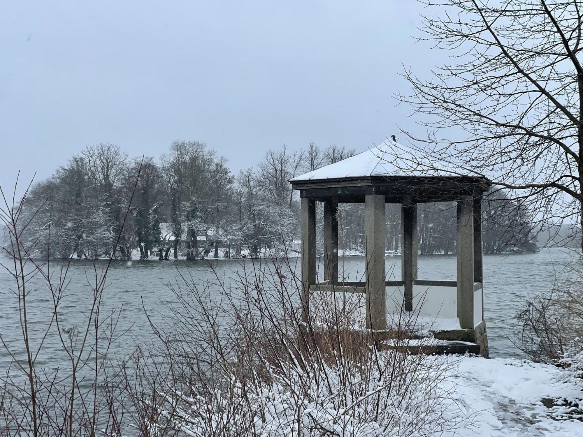 Flat In Eutin On The Kleiner Eutiner See Lake Bagian luar foto